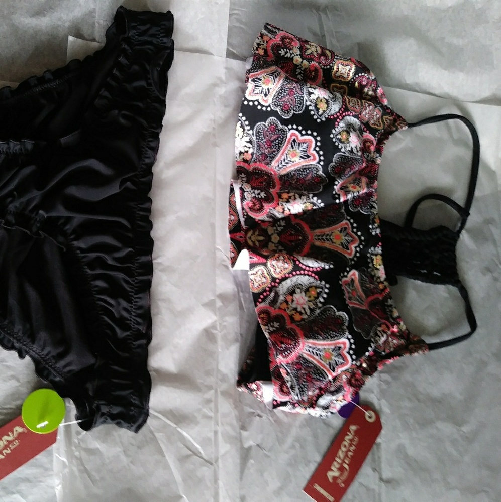 Arizona 2pc swim suit set